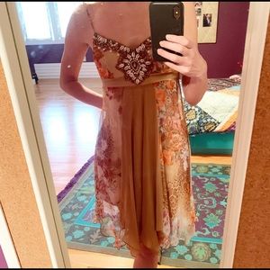 Sue Wong. Embellished Silk Floral Pattern Dress. 2